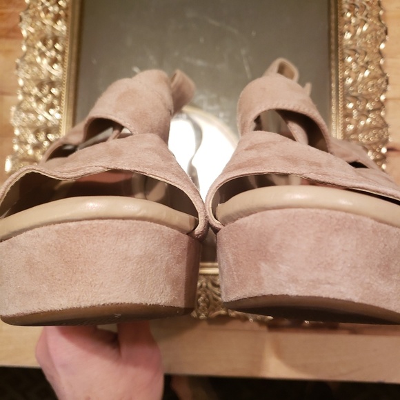 Clark Artisan Wedges EUC - Picture 5 of 7